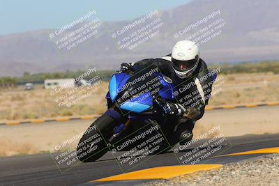 media/Oct-08-2022-SoCal Trackdays (Sat) [[1fc3beec89]]/Turn 9 Inside (10am)/